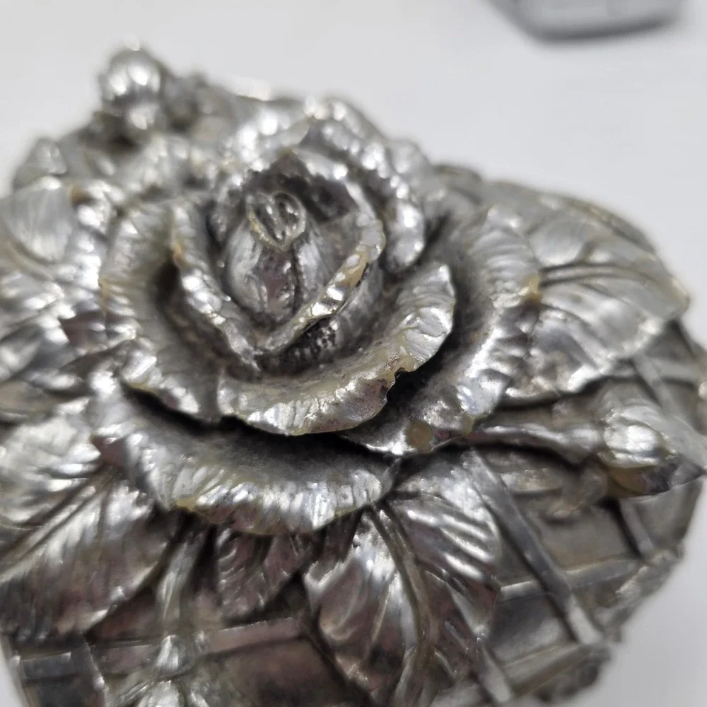 Vintage Silver Heart Trinket Box 3D Rose Floral Ornate Velvet Lined Jewelry Case